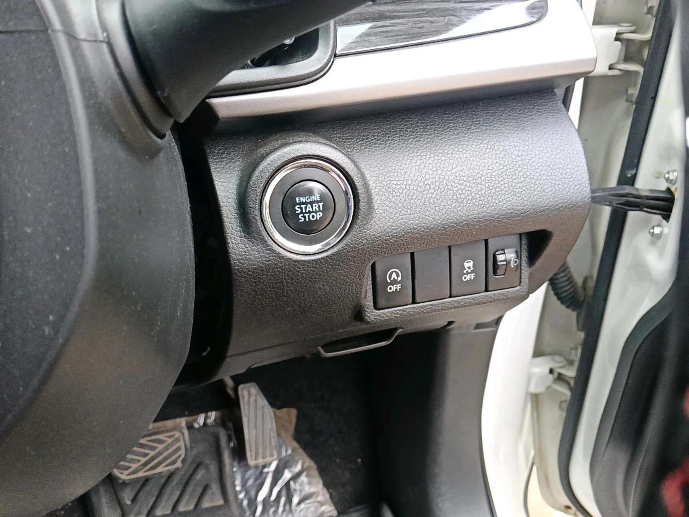 2024 Maruti XL6 ZETA AT, Petrol, Automatic, 19,067 km, interior