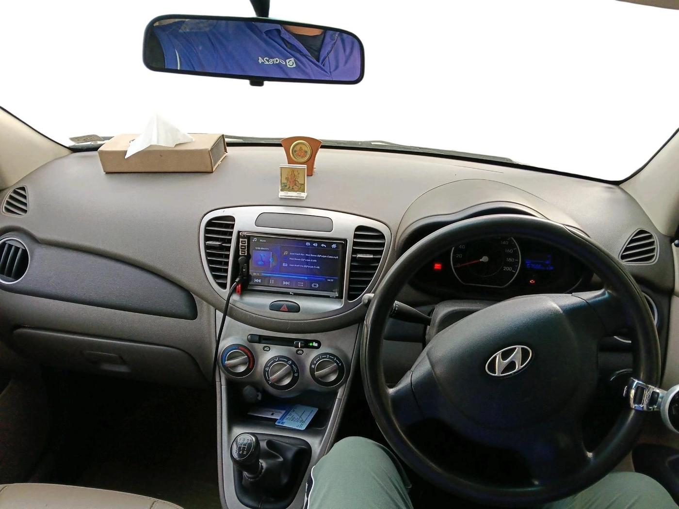 2011 Hyundai i10 ERA 1.1, Petrol, Manual, 67,566 km, interior