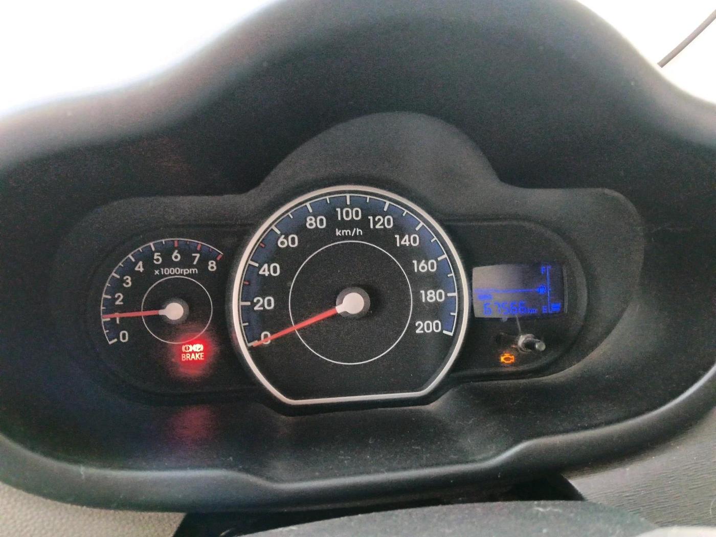2011 Hyundai i10 ERA 1.1, Petrol, Manual, 67,566 km, interior