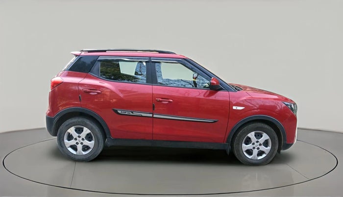 2021 Mahindra XUV300 W6 1.2 PETROL AMT, Petrol, Automatic, 46,593 km, exterior