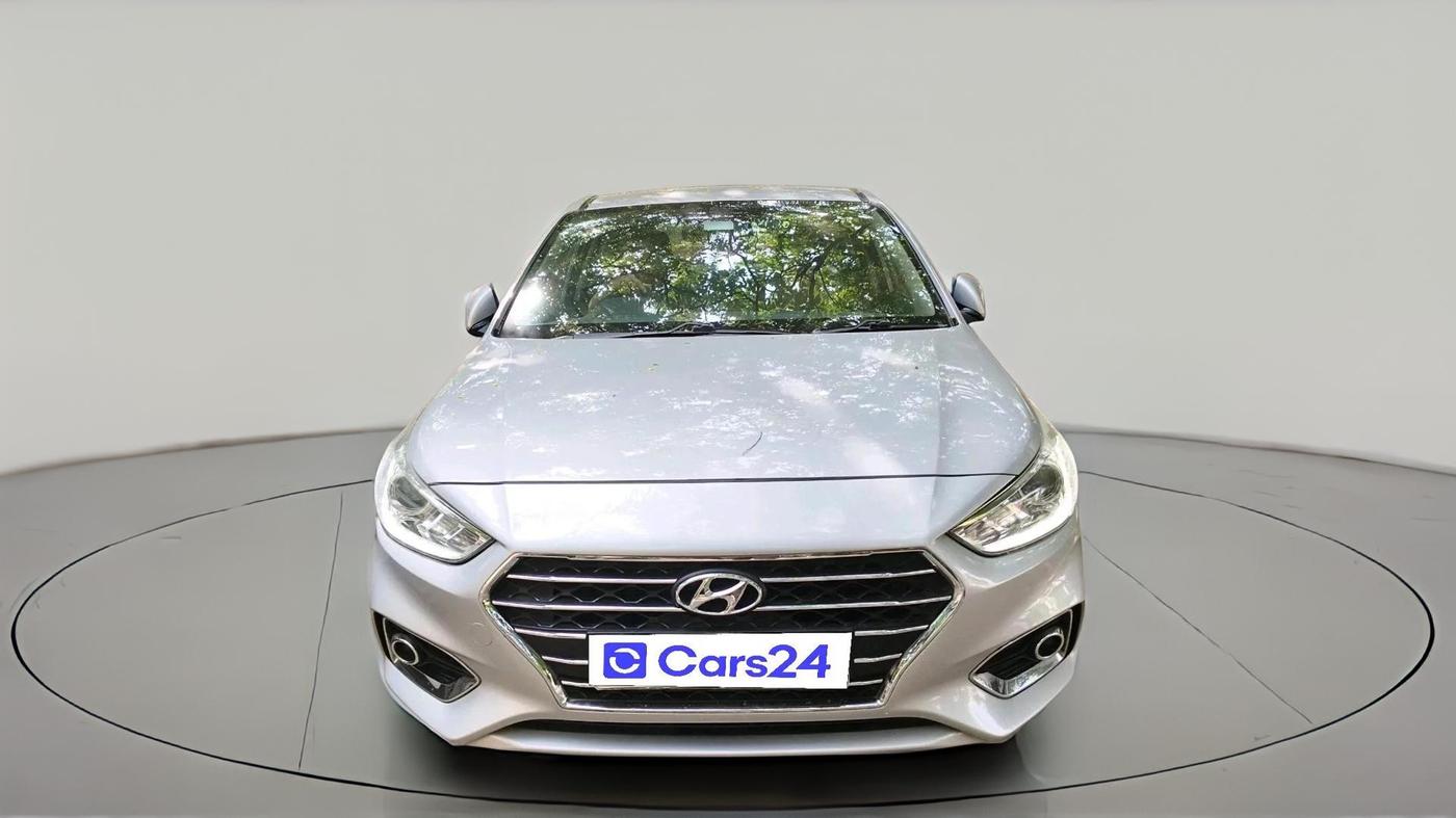 2018 Hyundai Verna 1.6 VTVT SX, Petrol, Manual, 1,28,052 km, exterior