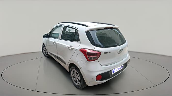 2017 Hyundai Grand i10 SPORTZ (O) 1.2 KAPPA VTVT, CNG, Manual, 1,61,742 km, exterior