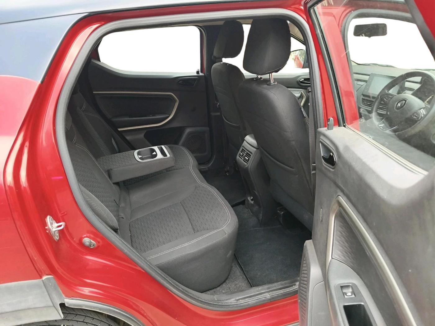 2021 Renault Kiger RXZ AMT, Petrol, Automatic, 12,793 km, interior