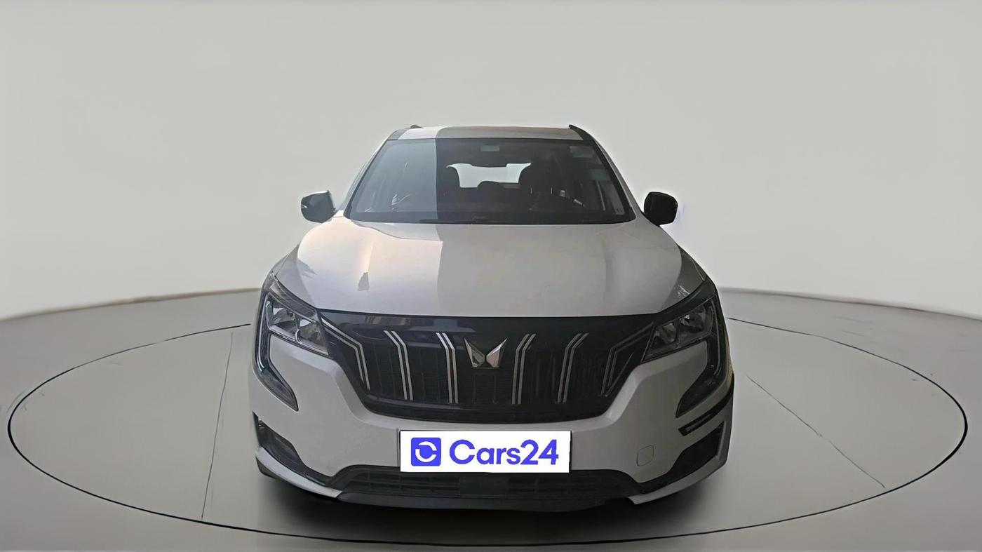 2024 Mahindra XUV700 MX P MT 5 STR, Petrol, Manual, 22,900 km, exterior