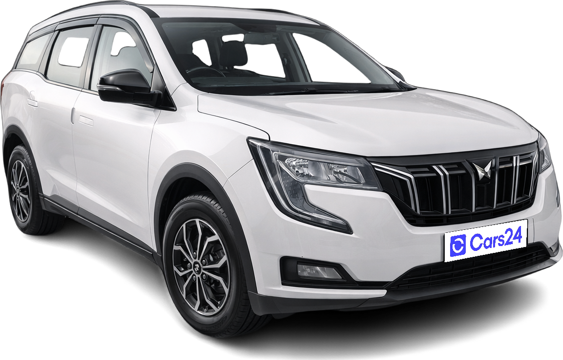 2024 Mahindra XUV700 - SUV - Petrol - Manual - ₹11.35 lakh