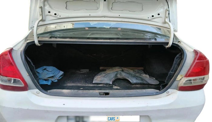 2011 Toyota Etios VX, Petrol, Manual, 90,888 km, exterior