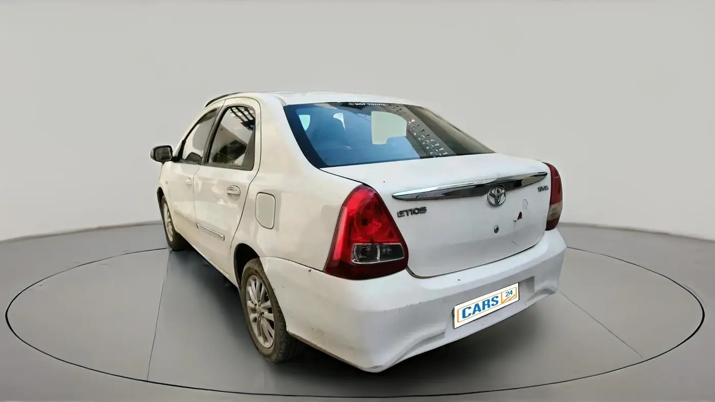2011 Toyota Etios VX, Petrol, Manual, 90,888 km, exterior