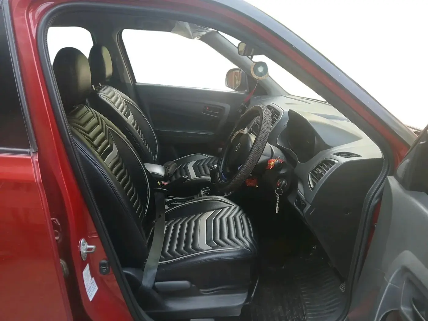 2017 Maruti Vitara Brezza VDI (O), Diesel, Manual, 1,05,000 km, interior