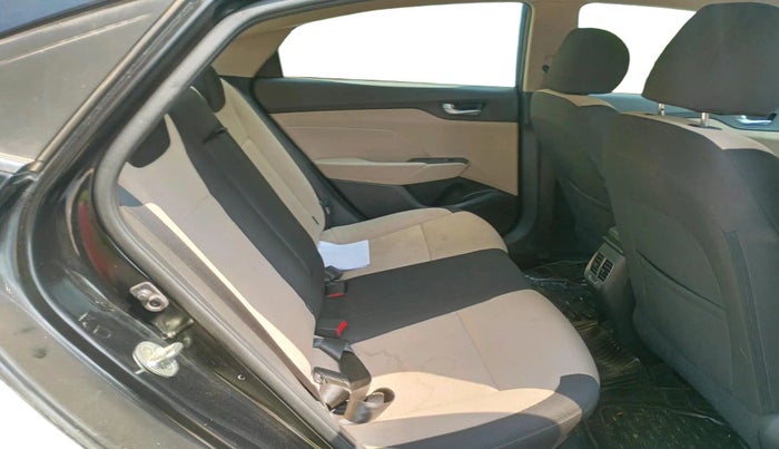 2019 Hyundai Verna 1.6 VTVT SX, Petrol, Manual, 72,070 km, interior