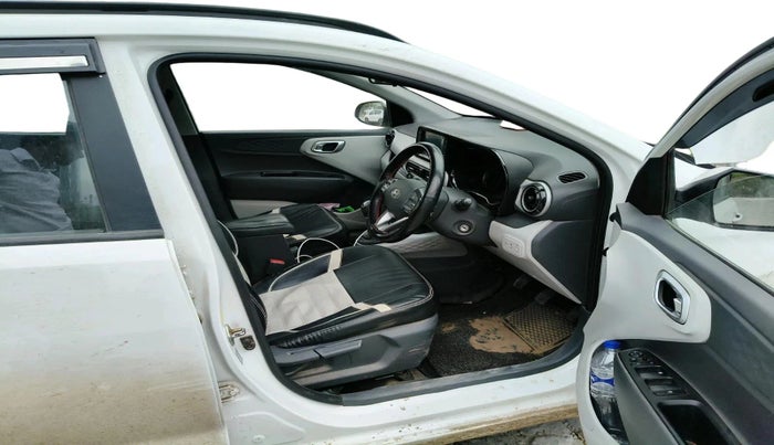 2024 Hyundai GRAND I10 NIOS Sportz 1.2 HY-CNG Duo, CNG, Manual, 50,841 km, interior