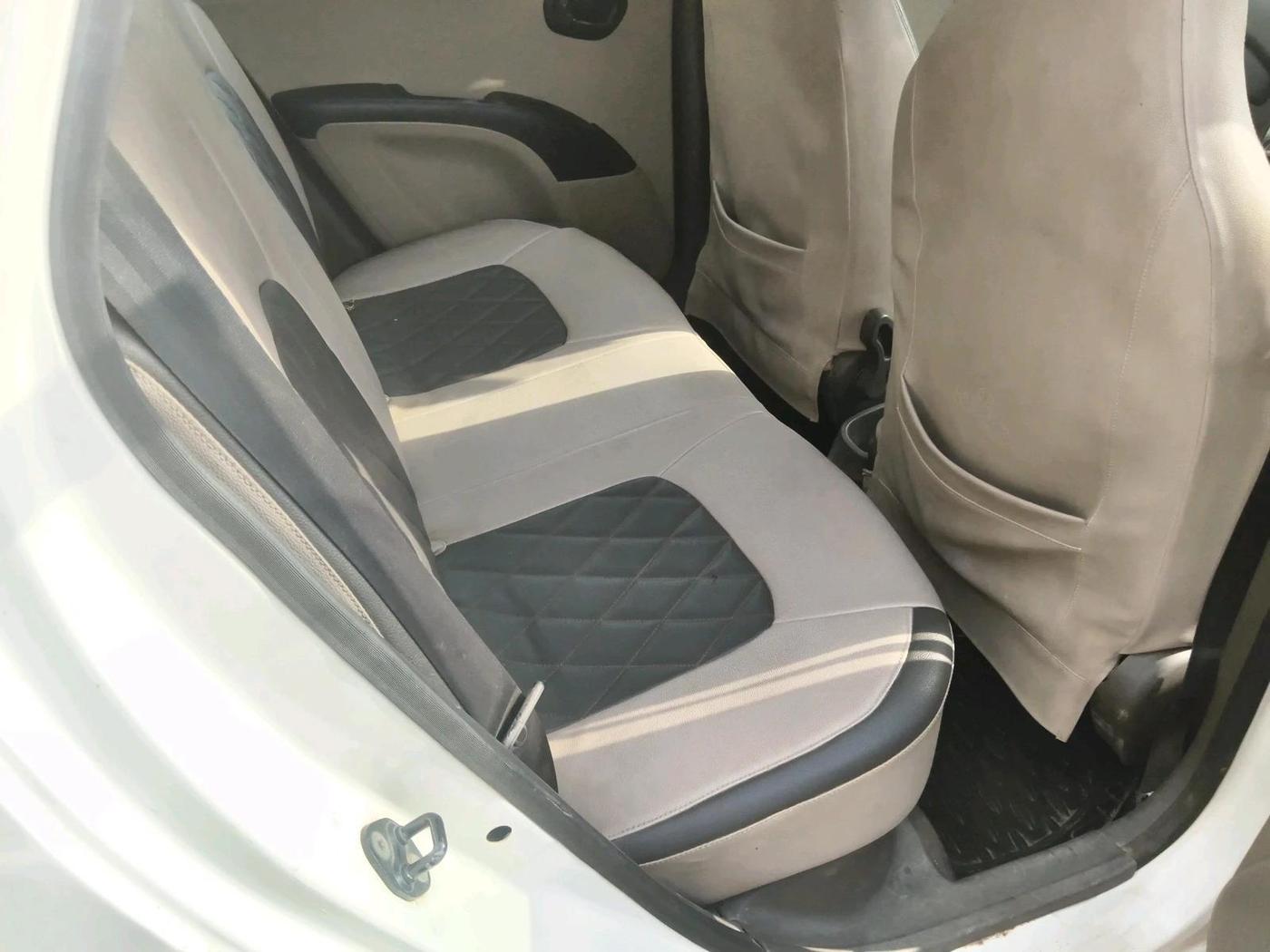 2015 Hyundai i10 MAGNA 1.1, Petrol, Manual, 59,677 km, interior