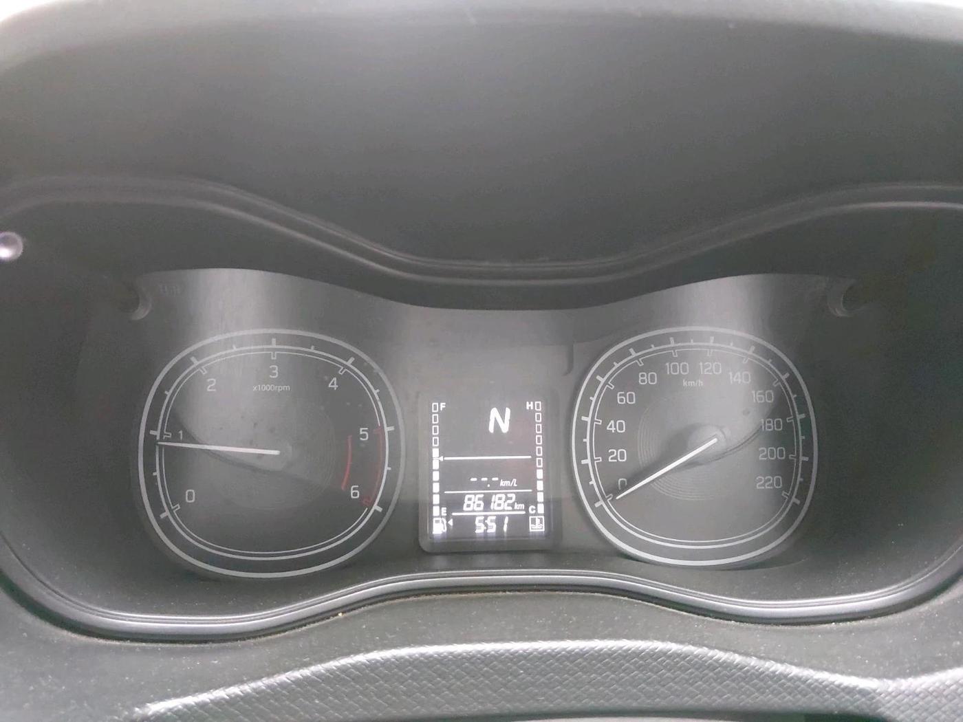 2018 Maruti Vitara Brezza VDI AMT, Diesel, Automatic, 86,182 km, interior