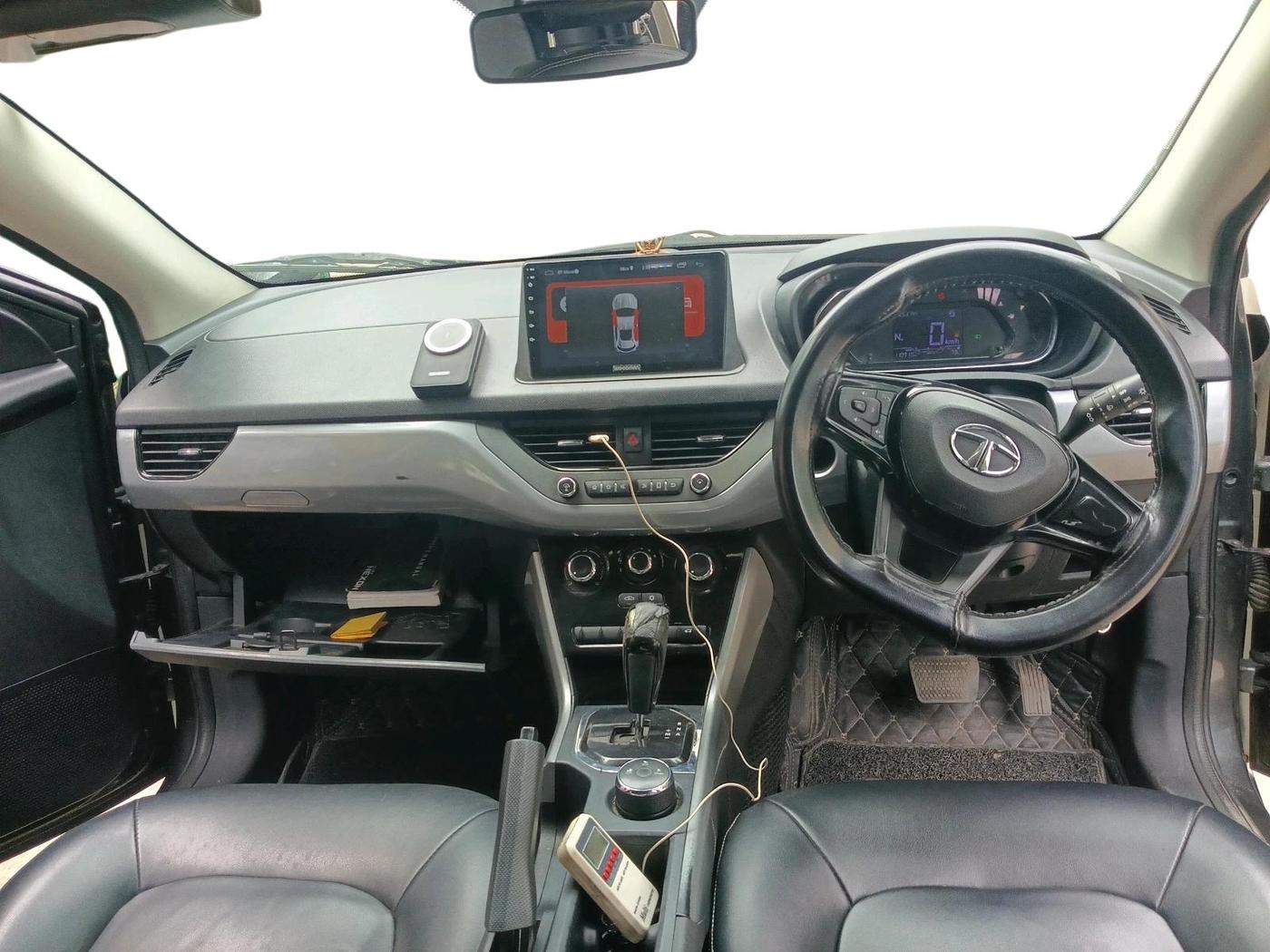 2020 Tata NEXON XMA SUNROOF PETROL, Petrol, Automatic, 1,10,910 km, interior