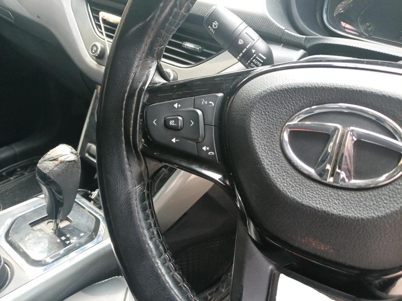 2020 Tata NEXON XMA SUNROOF PETROL, Petrol, Automatic, 1,10,910 km, interior