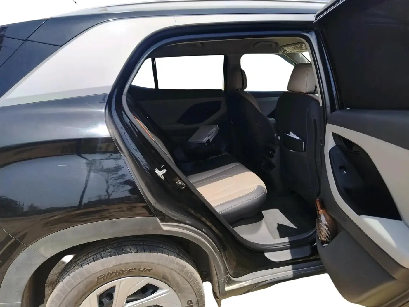 2024 Hyundai Creta E 1.5 PETROL, Petrol, Manual, 15,400 km, interior