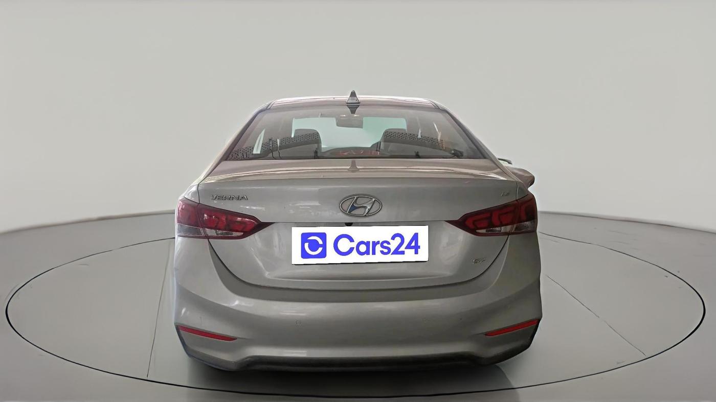 2018 Hyundai Verna 1.6 VTVT SX (O) AT, Petrol, Automatic, 55,220 km, exterior