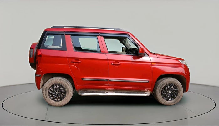 2018 Mahindra TUV300 T6 PLUS, Diesel, Manual, 1,38,603 km, exterior