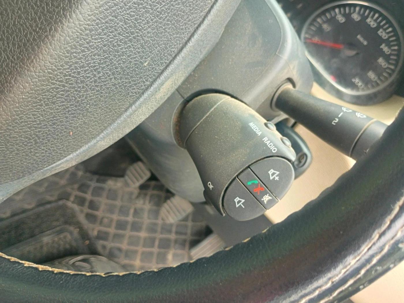 2014 Renault Duster RXL PETROL, CNG, Manual, 56,172 km, interior