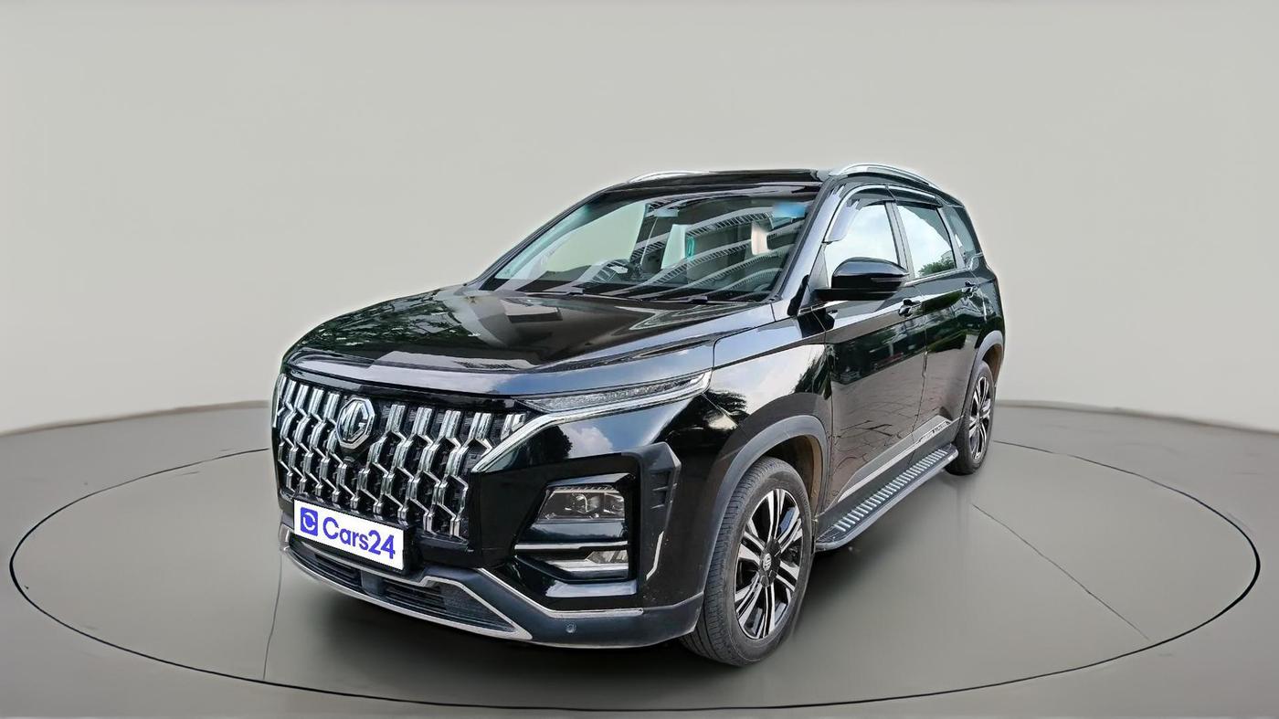 2026 MG HECTOR Savvy Pro 1.5 Turbo CVT, Petrol, Automatic, 2,806 km, exterior