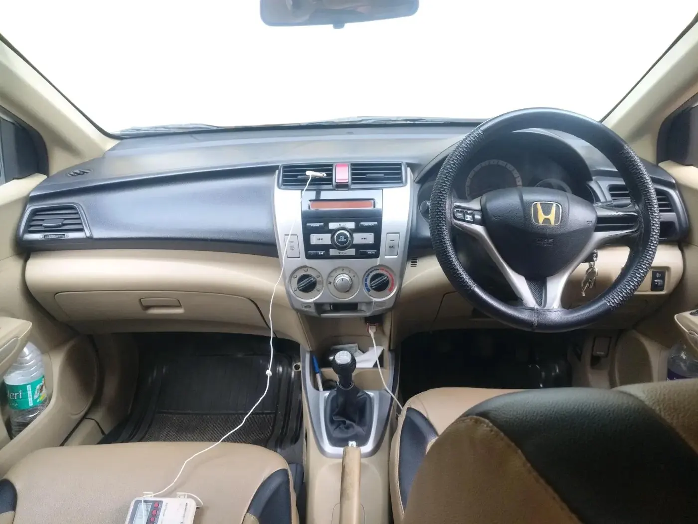 2011 Honda City 1.5L I-VTEC S MT, Petrol, Manual, 1,60,989 km, interior