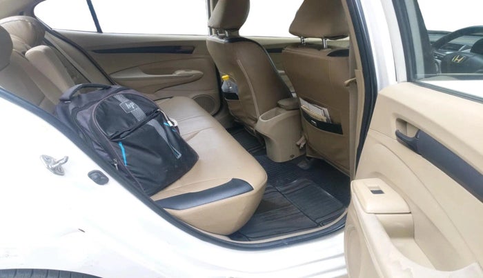 2011 Honda City 1.5L I-VTEC S MT, Petrol, Manual, 1,60,989 km, interior