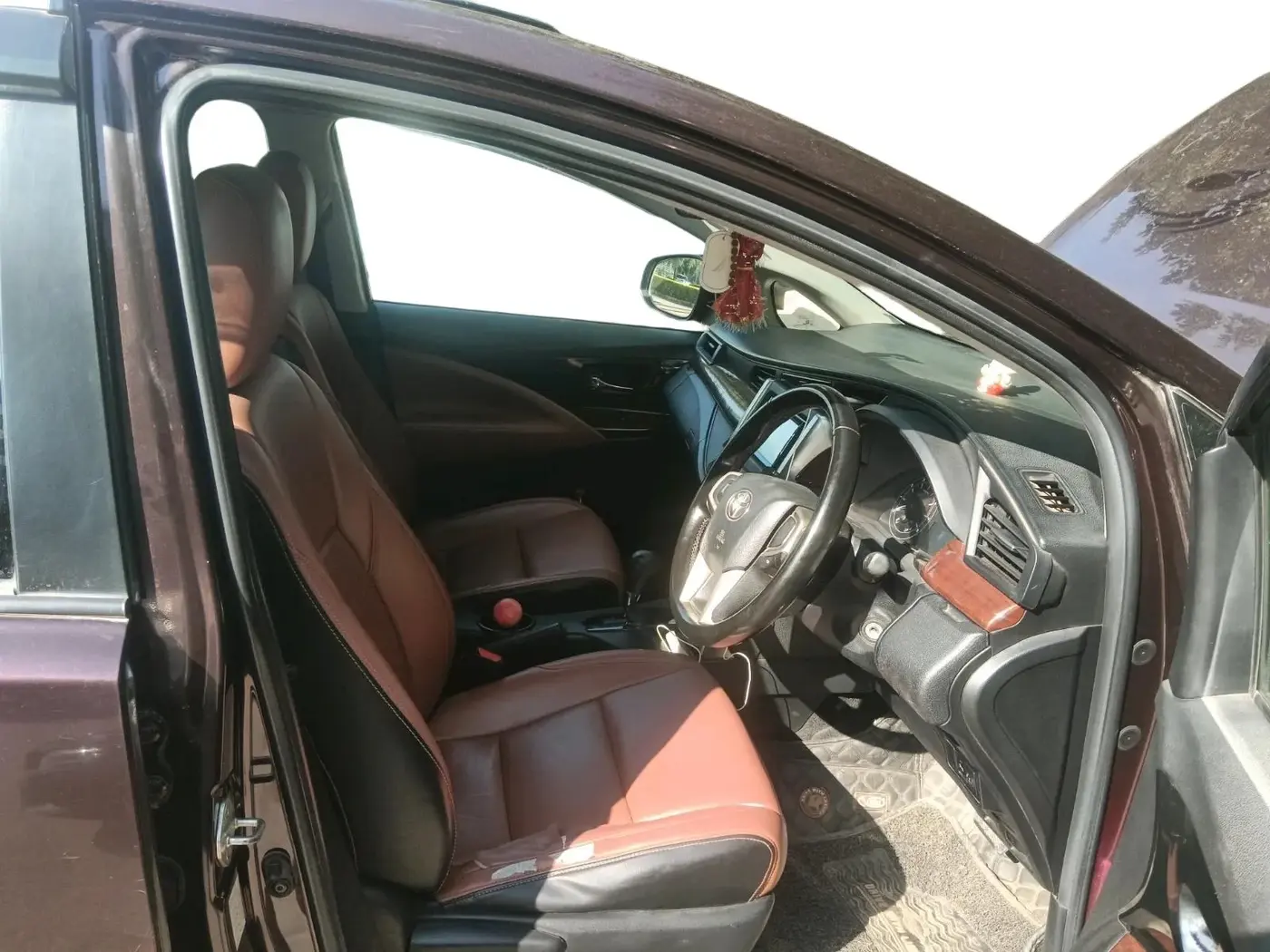 2017 Toyota Innova Crysta 2.7 GX AT 7 STR, Petrol, Automatic, 93,868 km, interior
