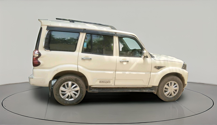 2018 Mahindra Scorpio S7, Diesel, Manual, 1,38,805 km, exterior