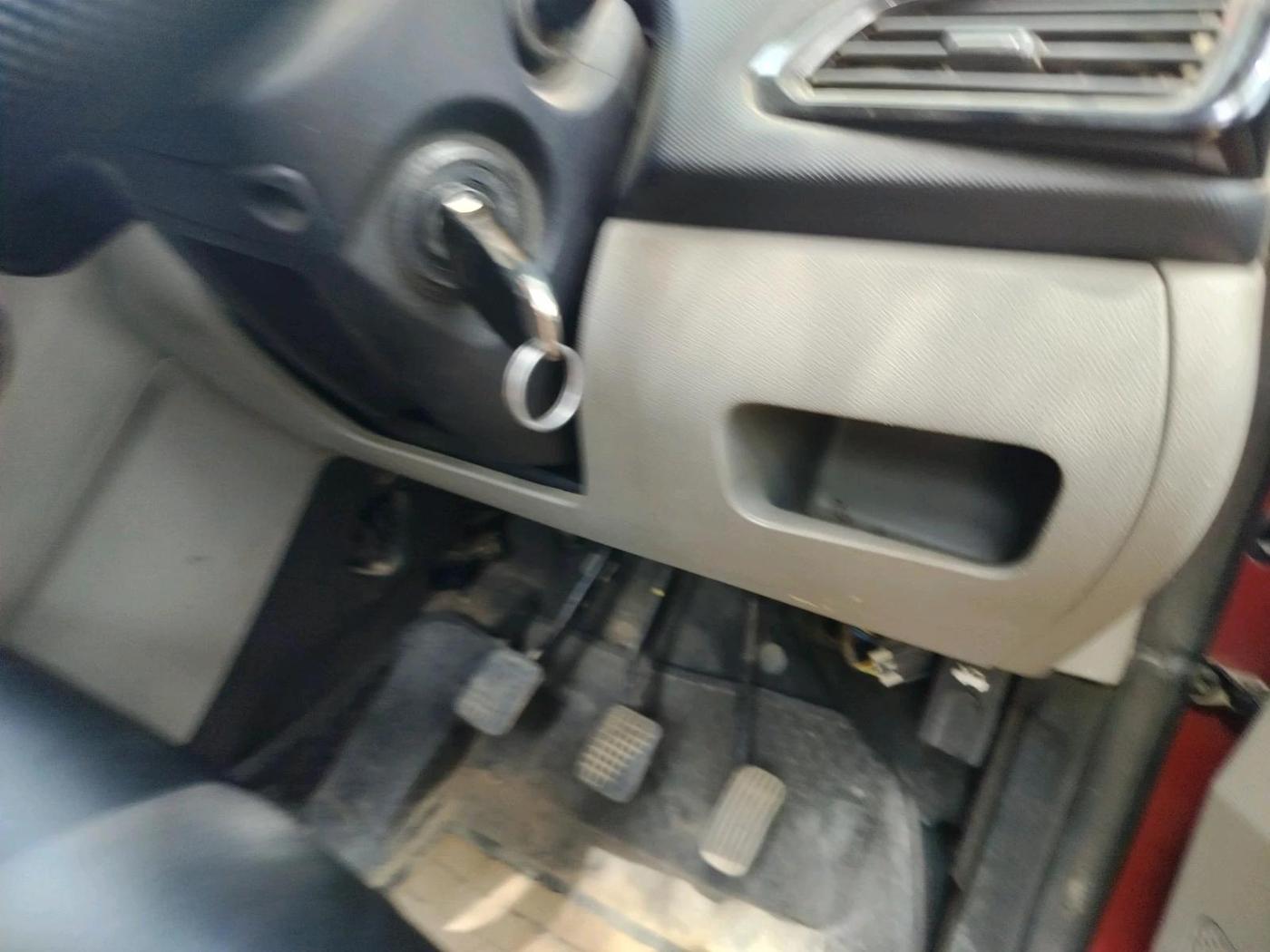 2017 Tata Tiago XT PETROL, Petrol, Manual, 68,189 km, interior