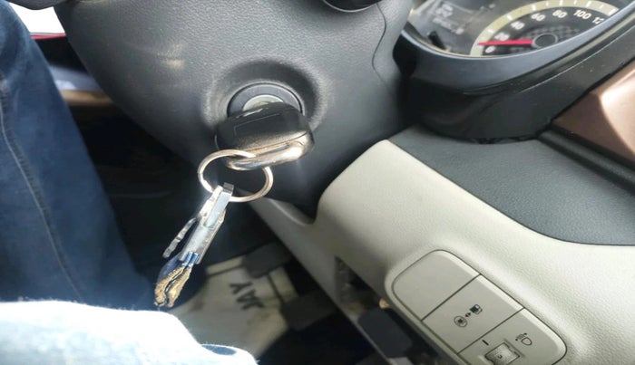 2022 Hyundai AURA S 1.2 CNG, CNG, Manual, 89,462 km, interior