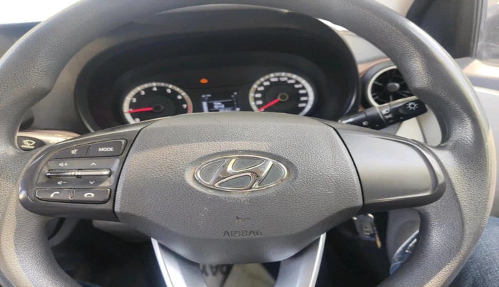 2022 Hyundai AURA S 1.2 CNG, CNG, Manual, 89,462 km, interior