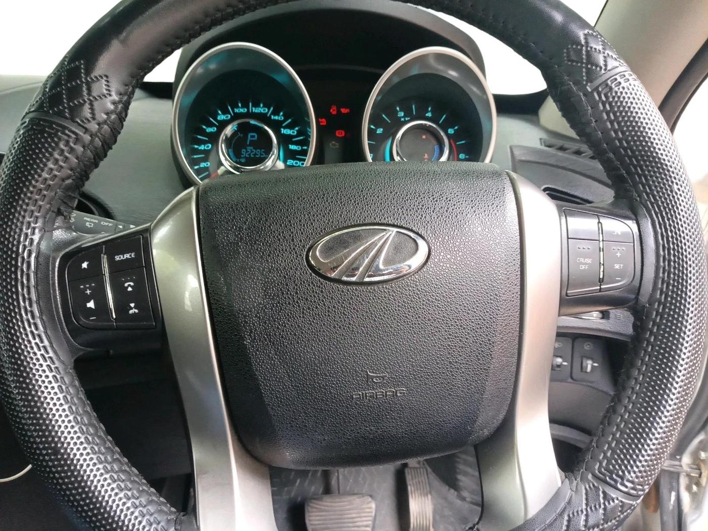 2018 Mahindra XUV500 W7 AT, Diesel, Automatic, 92,295 km, interior