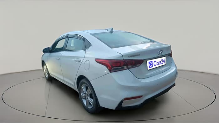 2018 Hyundai Verna 1.6 CRDI SX + AT, Diesel, Automatic, 1,03,501 km, exterior