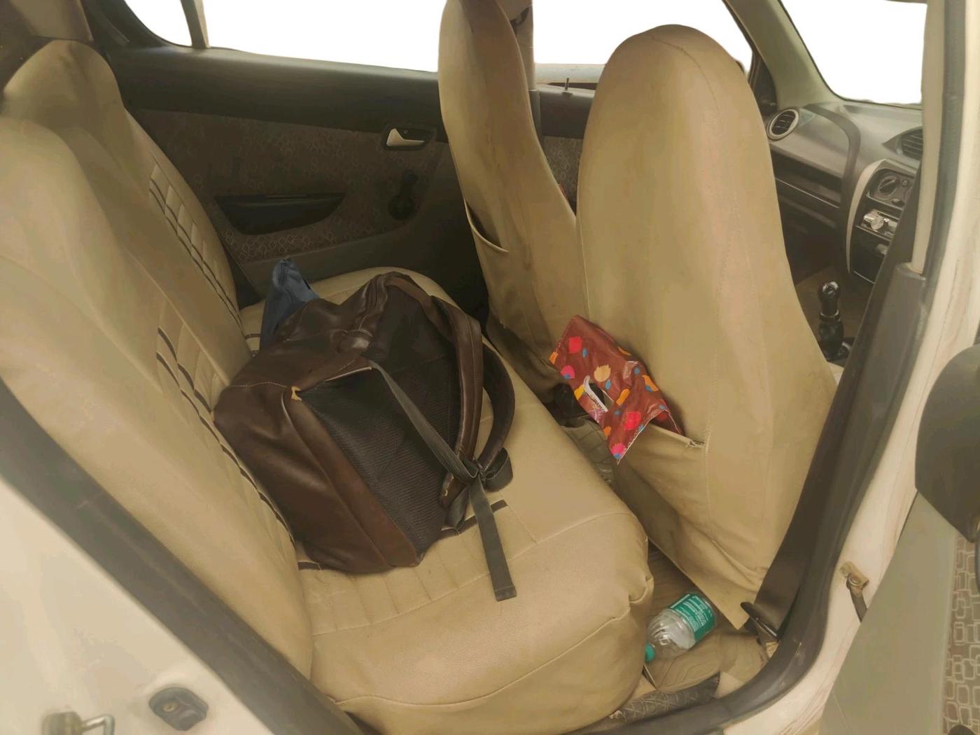 2016 Maruti Alto 800 LXI CNG, CNG, Manual, 2,27,287 km, interior