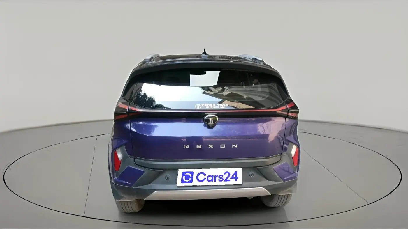 2024 Tata NEXON FEARLESS PURPLE + SUNROOF DCA DUAL TONE 1.2 PETROL, Petrol, Automatic, 11,251 km, exterior