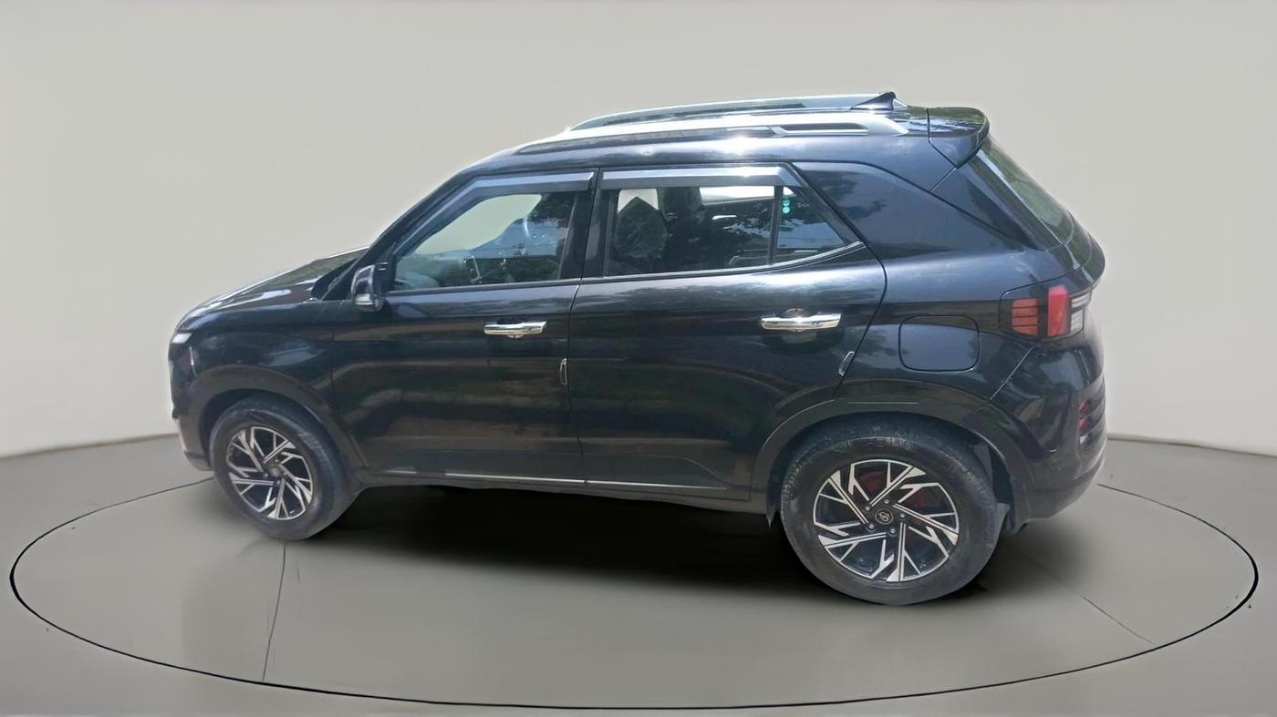 2024 Hyundai VENUE S (O) Plus 1.2 Petrol , Petrol, Manual, 11,588 km, exterior