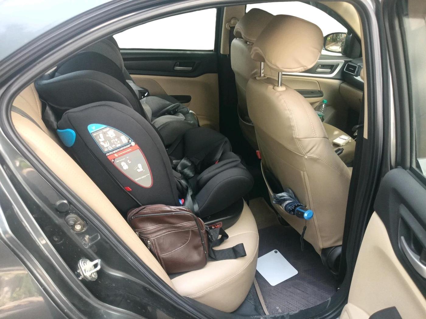 2022 Honda Amaze 1.2L I-VTEC VX CVT, Petrol, Automatic, 19,523 km, interior