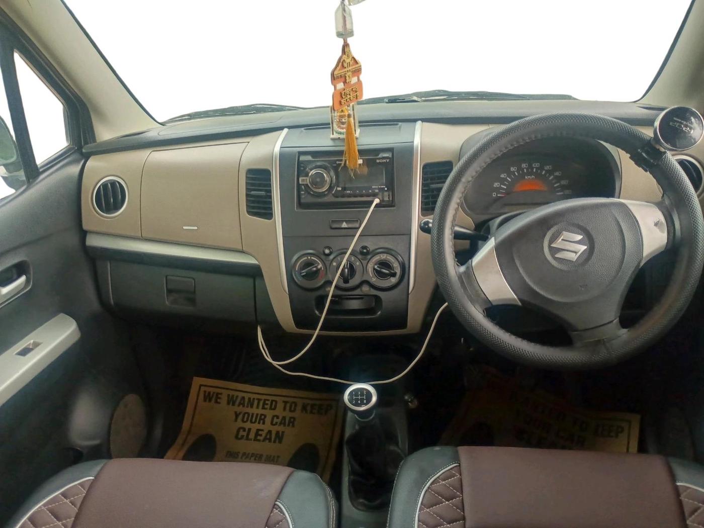 2016 Maruti Wagon R 1.0 LXI CNG, CNG, Manual, 82,955 km, interior