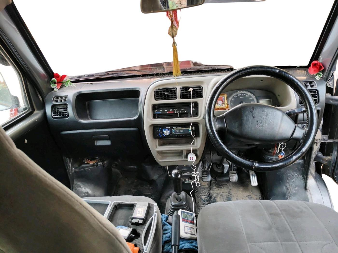 2017 Maruti Eeco 5 STR WITH A/C+HTR CNG, CNG, Manual, 84,714 km, interior