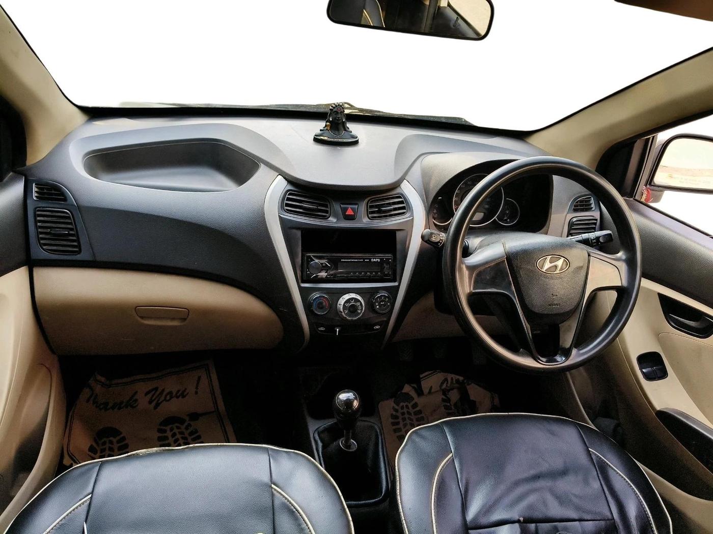 2016 Hyundai Eon ERA PLUS (O), Petrol, Manual, 52,783 km, interior