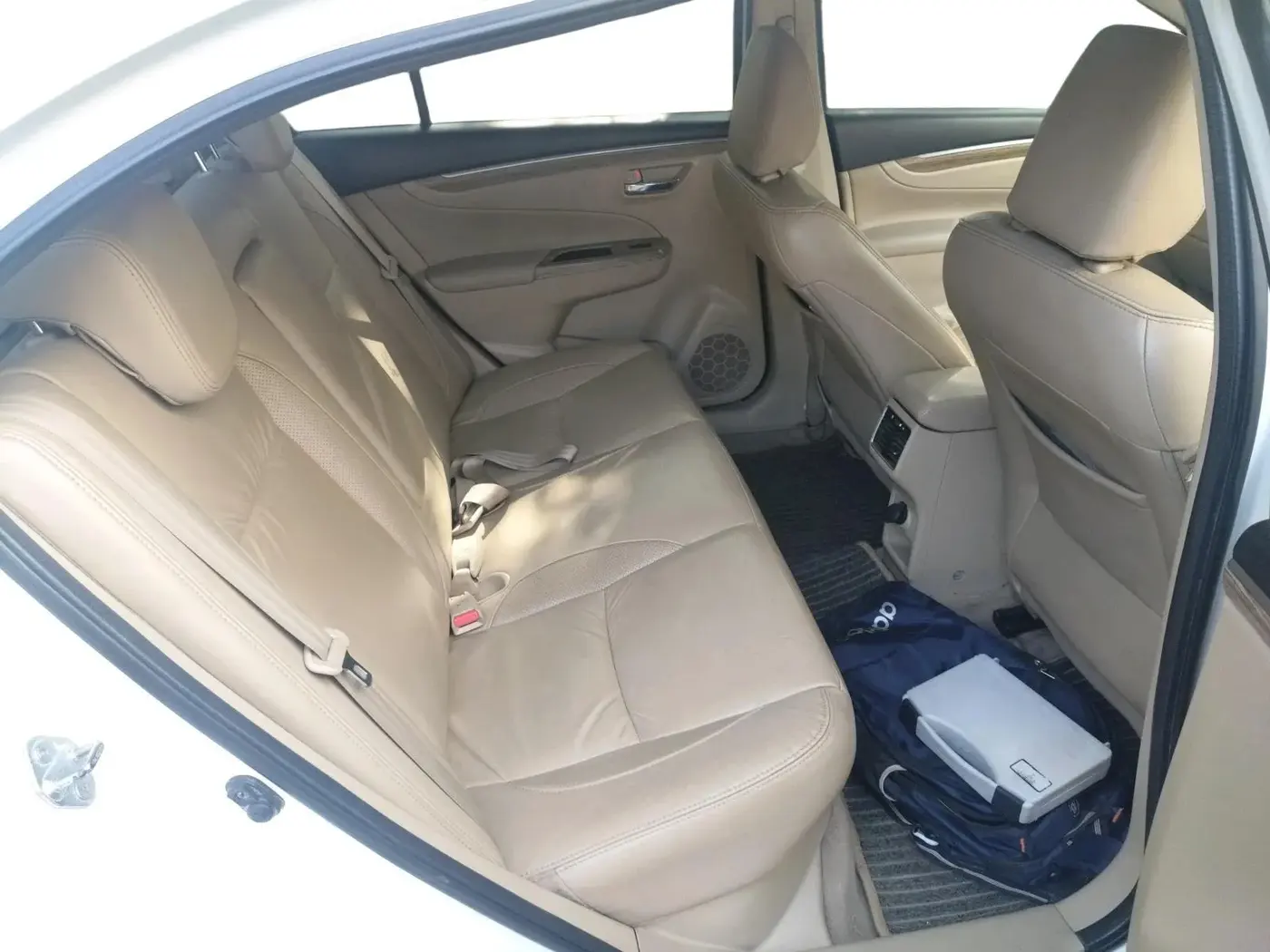 2020 Maruti Ciaz ALPHA  AT 1.5 SHVS PETROL, Petrol, Automatic, 96,159 km, interior