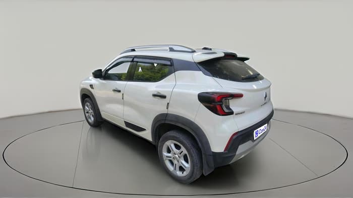 2022 Renault Kiger RXT AMT, Petrol, Automatic, 21,452 km, exterior