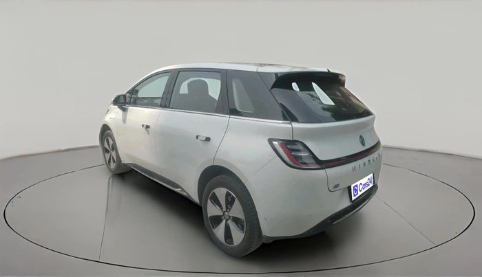 2024 MG Windsor EV Essence, Electric, Automatic, 25,670 km, exterior
