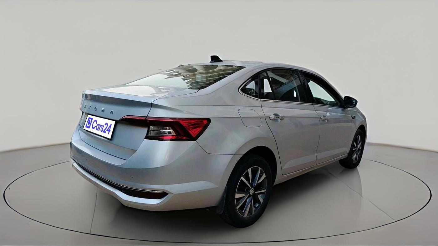 2022 Skoda SLAVIA STYLE 1.5L TSI MT, Petrol, Manual, 75,621 km, exterior