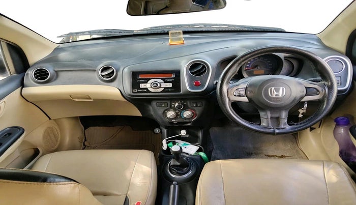 2015 Honda Mobilio 1.5L I-VTEC V, Petrol, Manual, 74,786 km, interior