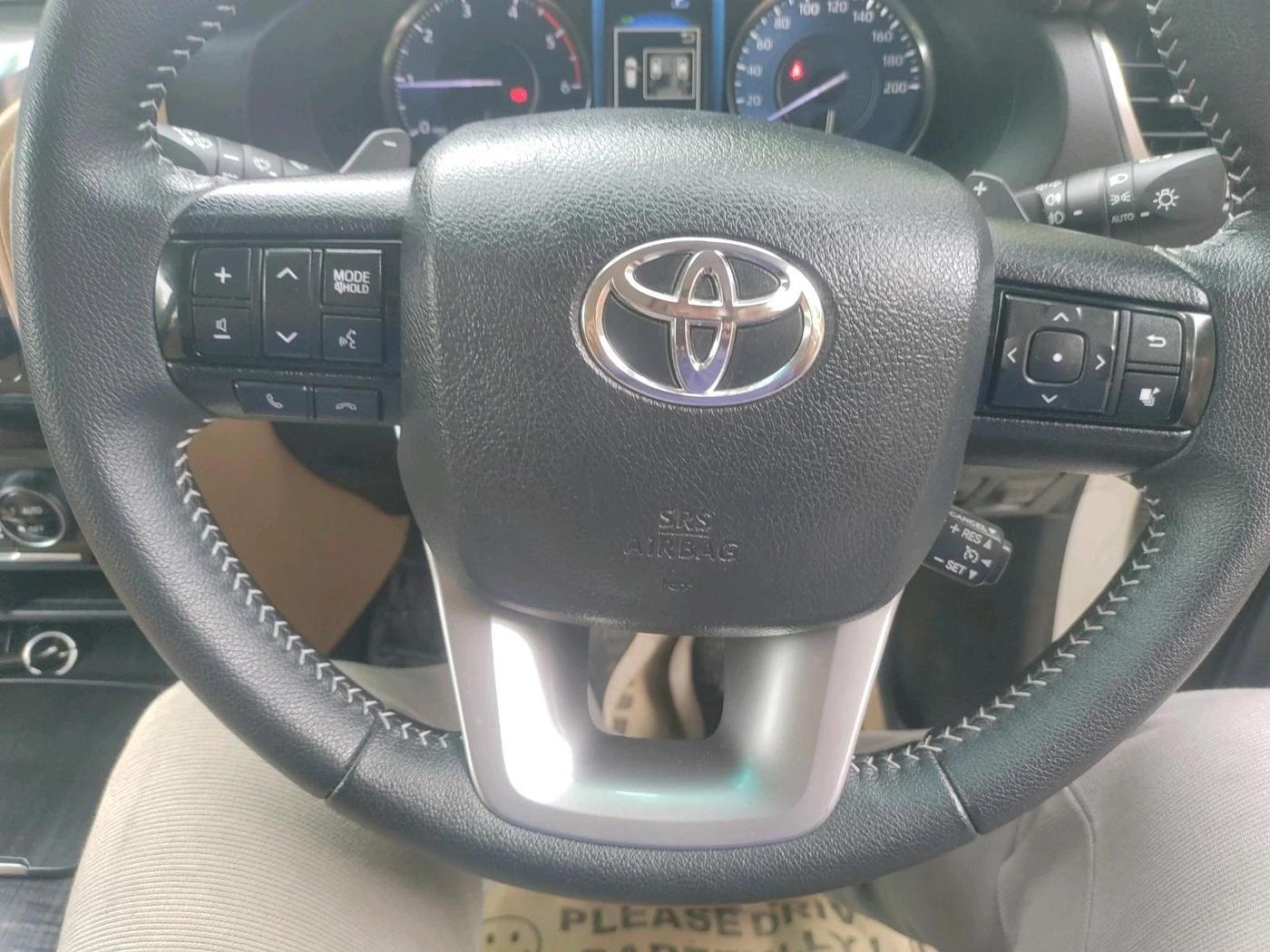 2024 Toyota Fortuner 4X2 AT 2.8 DIESEL, Diesel, Automatic, 43,945 km, interior