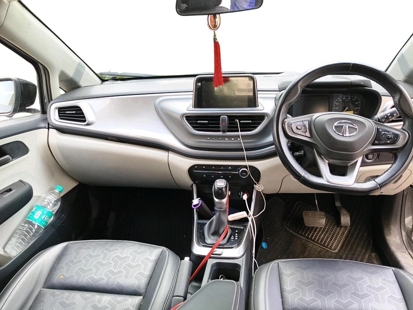 2023 Tata ALTROZ XZA PLUS, Petrol, Automatic, 45,053 km, interior