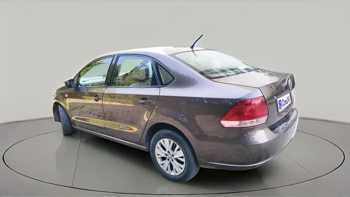2015 Volkswagen Vento HIGHLINE PETROL AT, Petrol, Automatic, 74,776 km, exterior