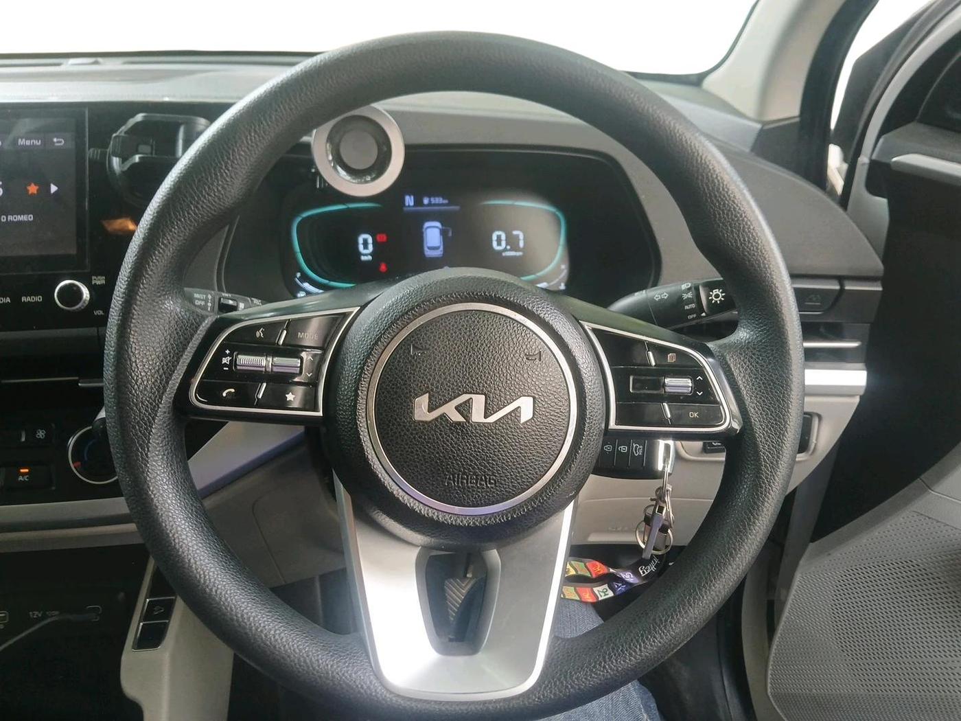 2023 KIA CARENS PRESTIGE 1.5 DIESEL IMT 7 STR, Diesel, Manual, 66,962 km, interior