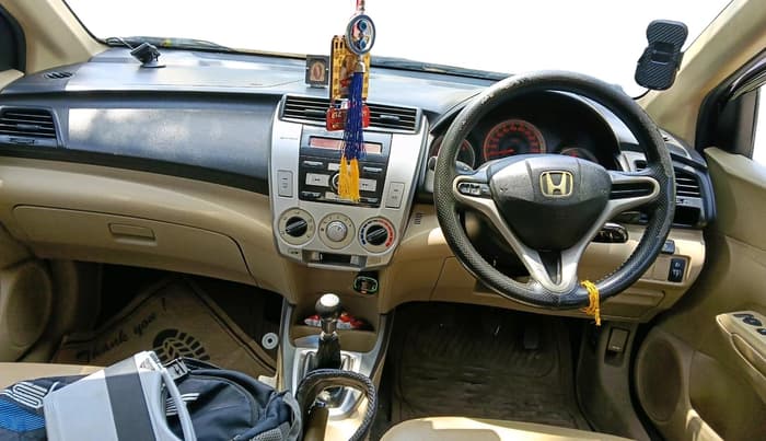 2011 Honda City 1.5L I-VTEC S MT, CNG, Manual, 1,46,191 km, interior