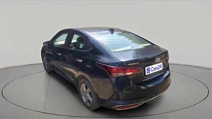 2022 Hyundai Verna SX 1.5 VTVT, Petrol, Manual, 22,438 km, exterior